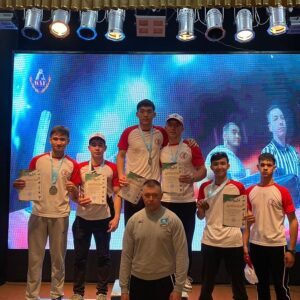 Подробнее о статье В городе Курчатов прошёл чемпионат области Абай по армрестлингу.