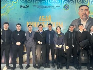 Read more about the article Электротехникалық колледж студенттері Абай Құнанбайұлының мерейтойлық іс-шарасында