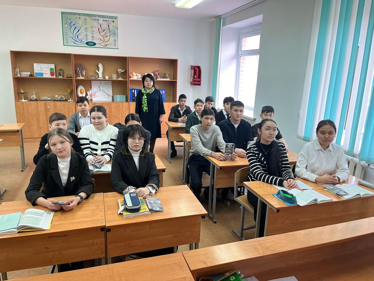 Подробнее о статье Проведена профориентационная работа для школьников Жарминского района